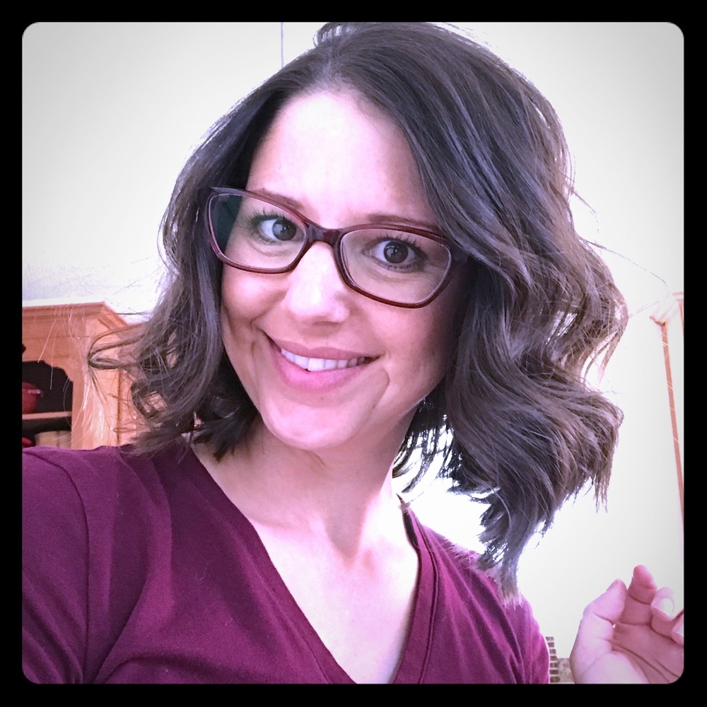 Meet your Posher, Carrie